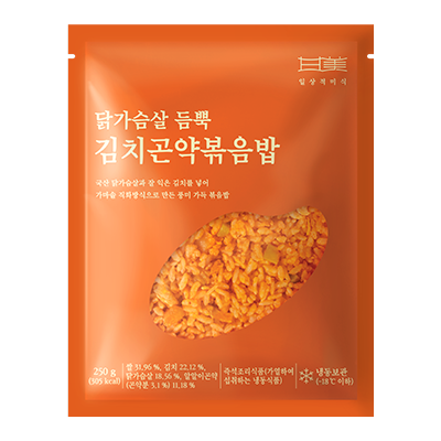 닭가슴살 듬뿍 김치곤약볶음밥